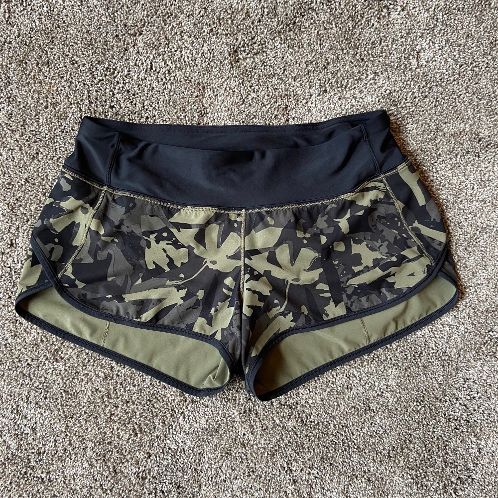 Lululemon short size  6